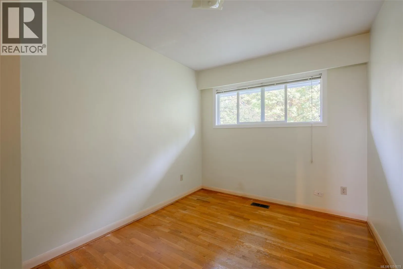 2804 16th Ave