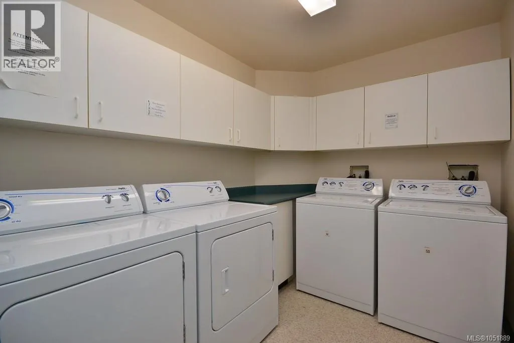 316 1485 Garnet Rd