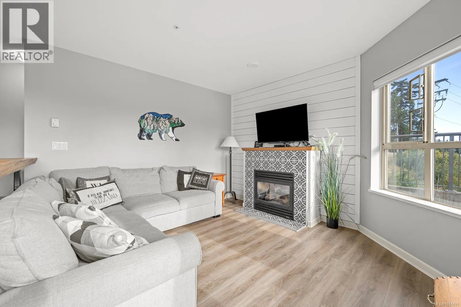 111 1280 Alpine Rd
