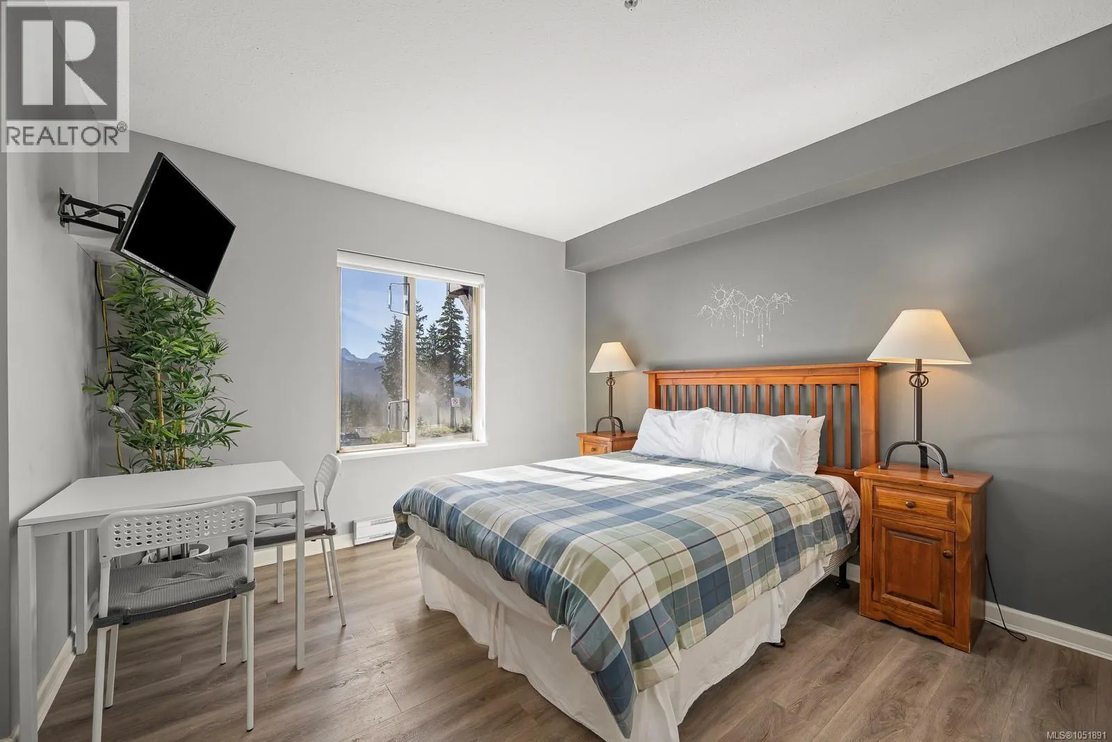 111 1280 Alpine Rd
