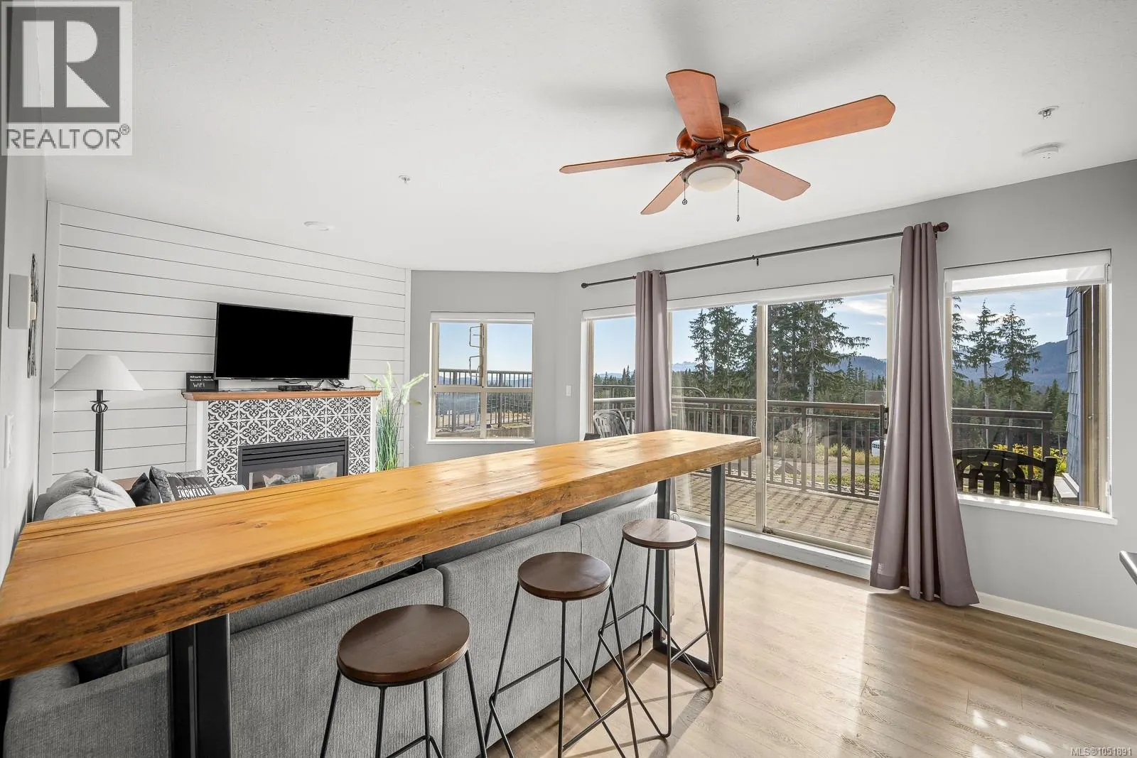 111 1280 Alpine Rd