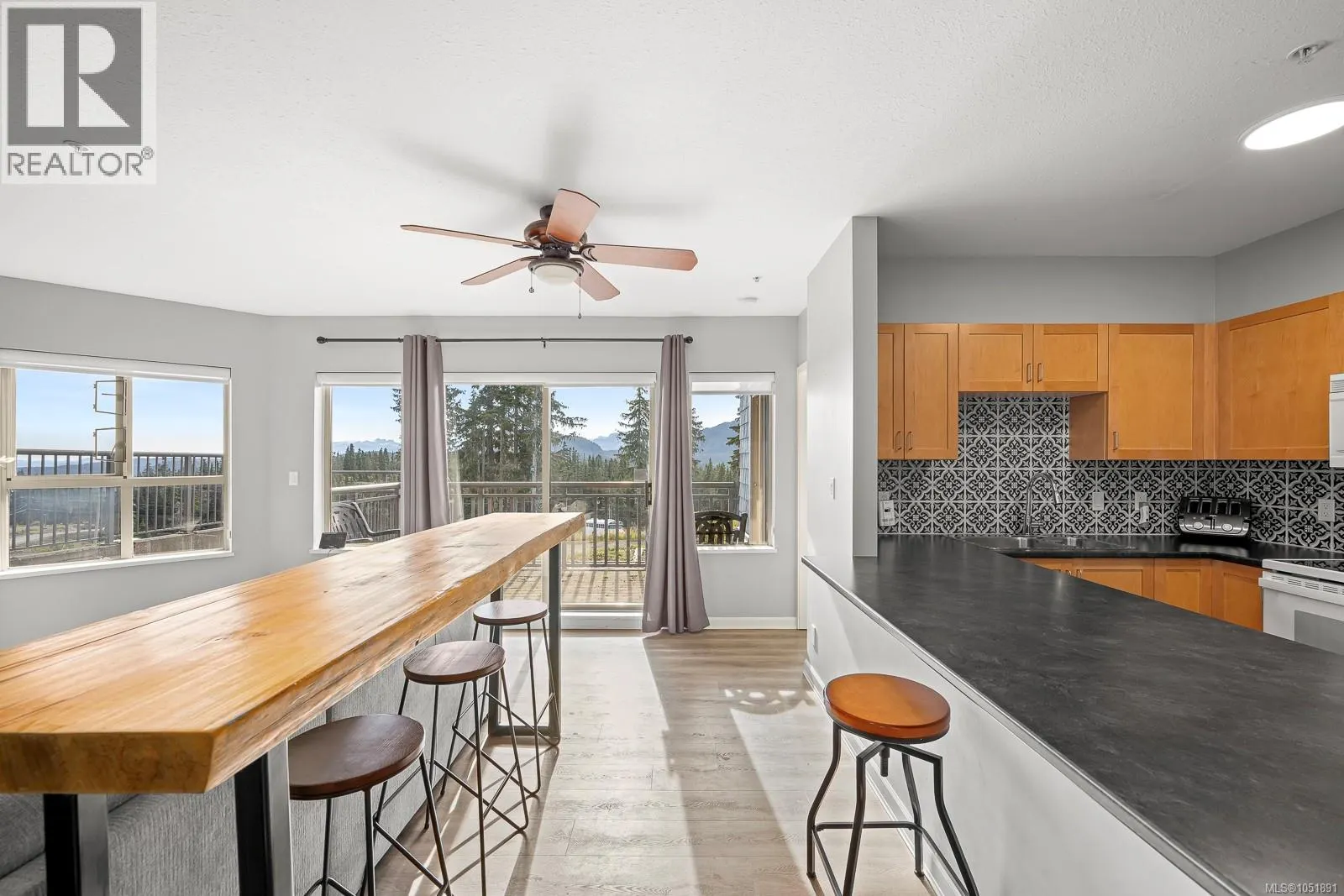 111 1280 Alpine Rd