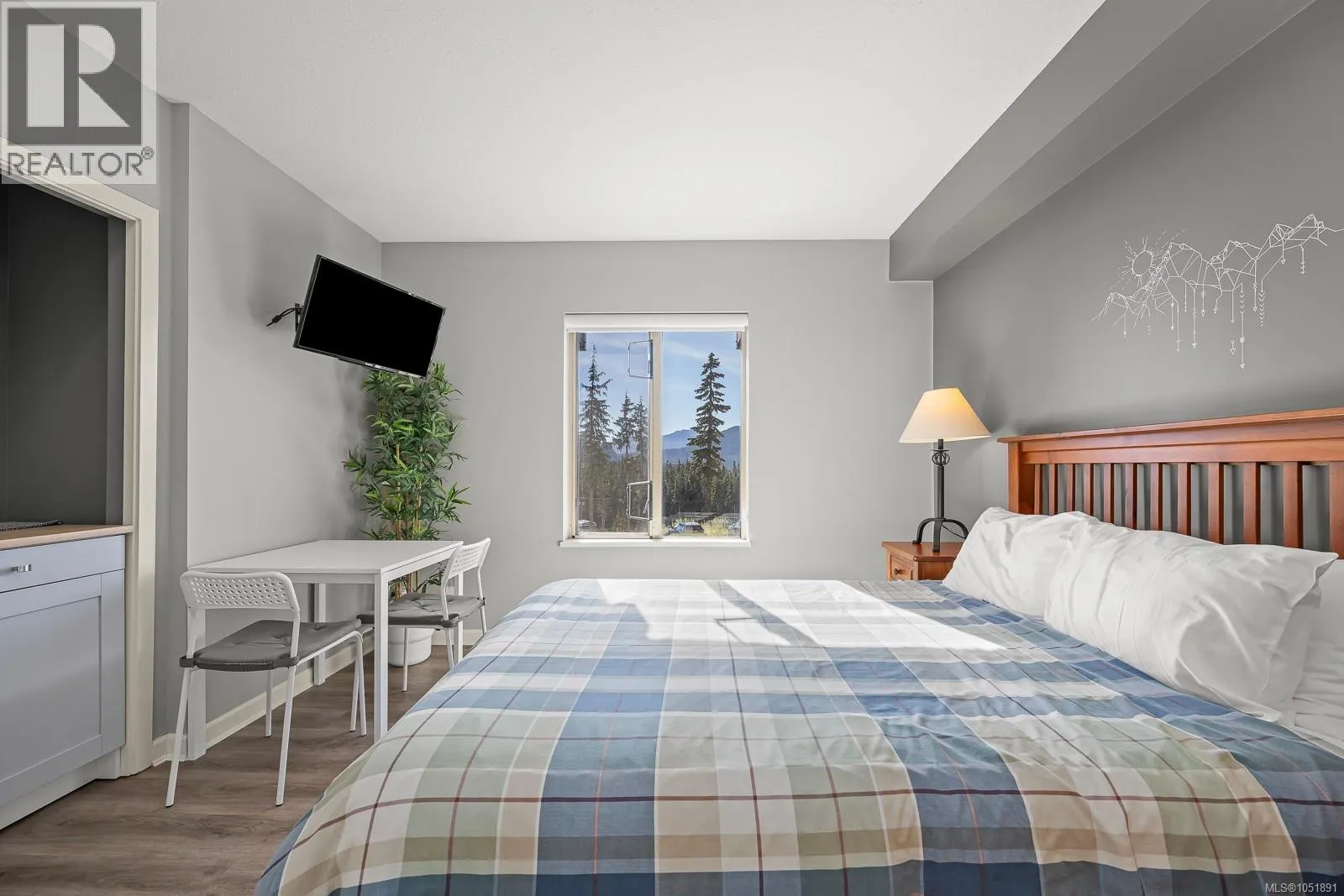 111 1280 Alpine Rd