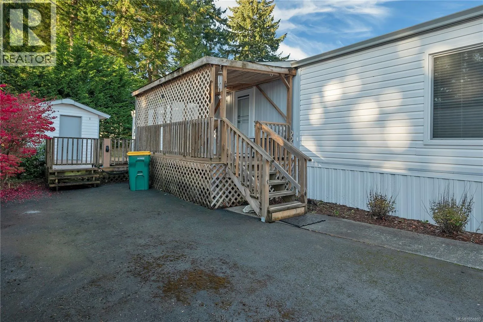 204 3120 ISLAND Hwy