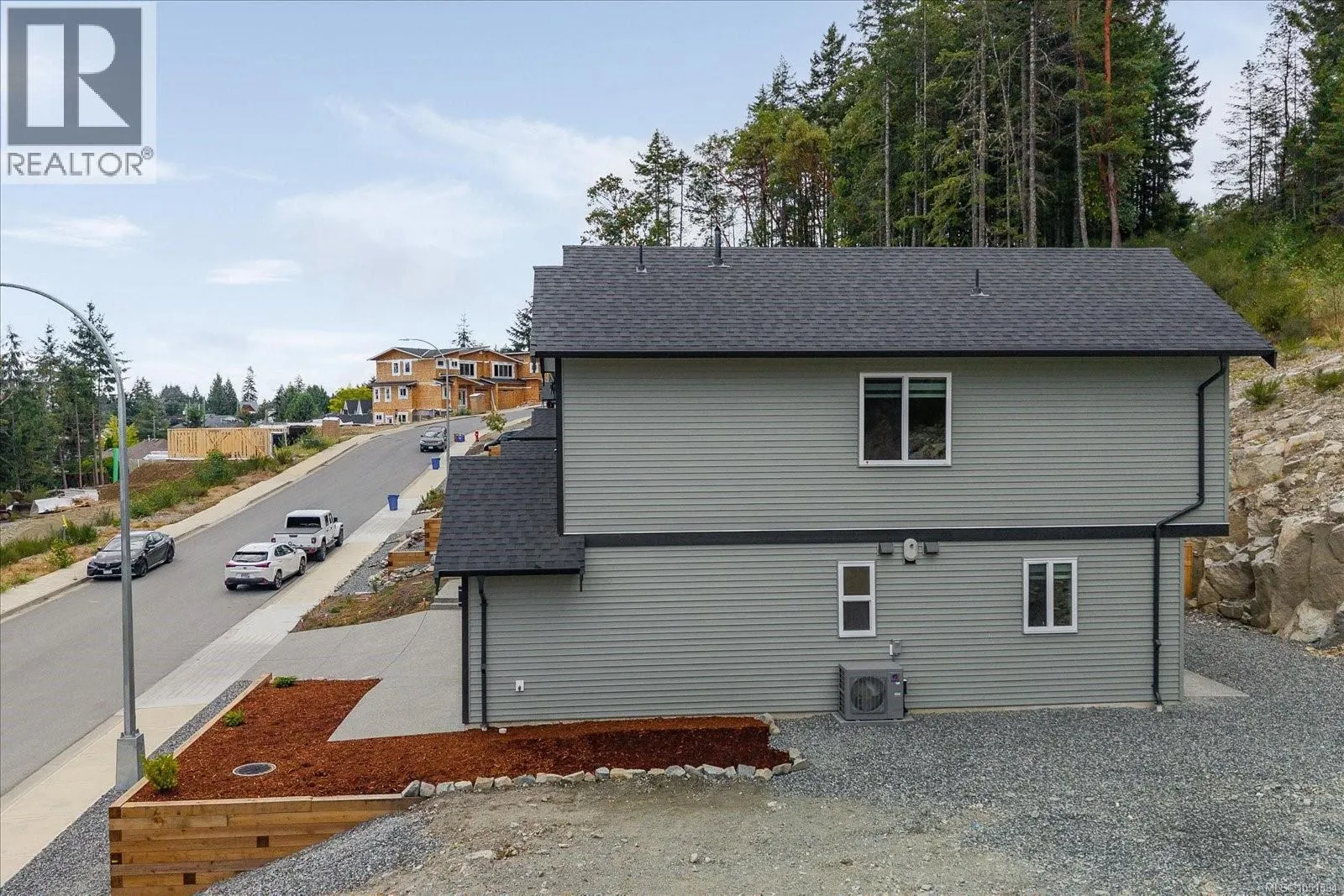 169 Hunter Way