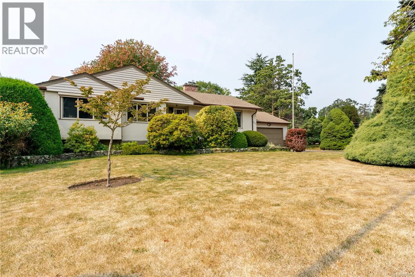 3278 Henderson Rd