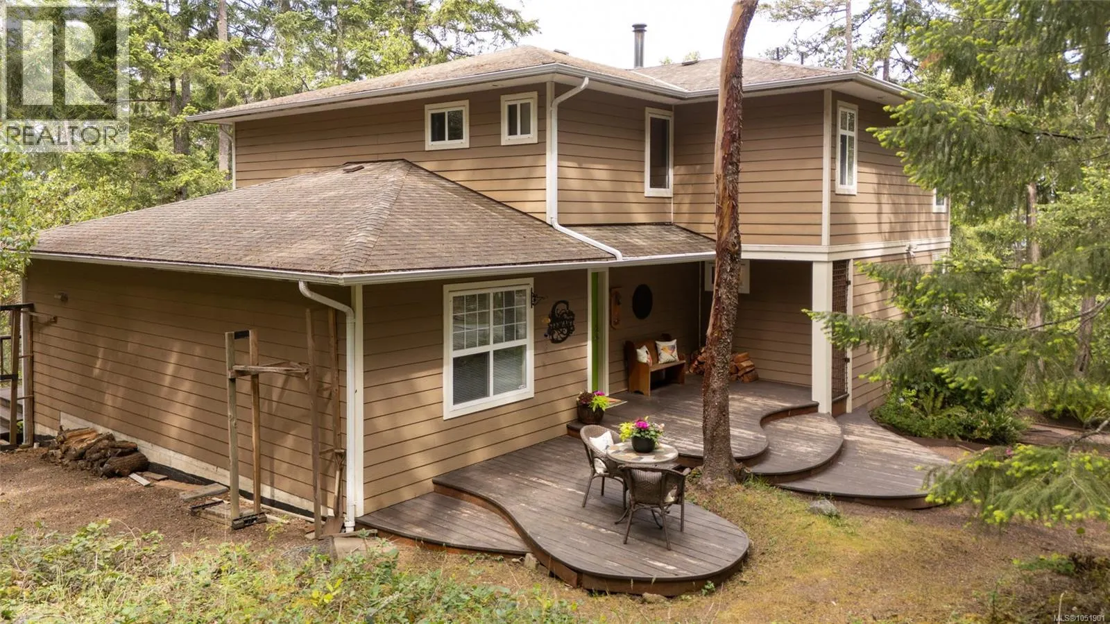 908 Little Mountain Rd