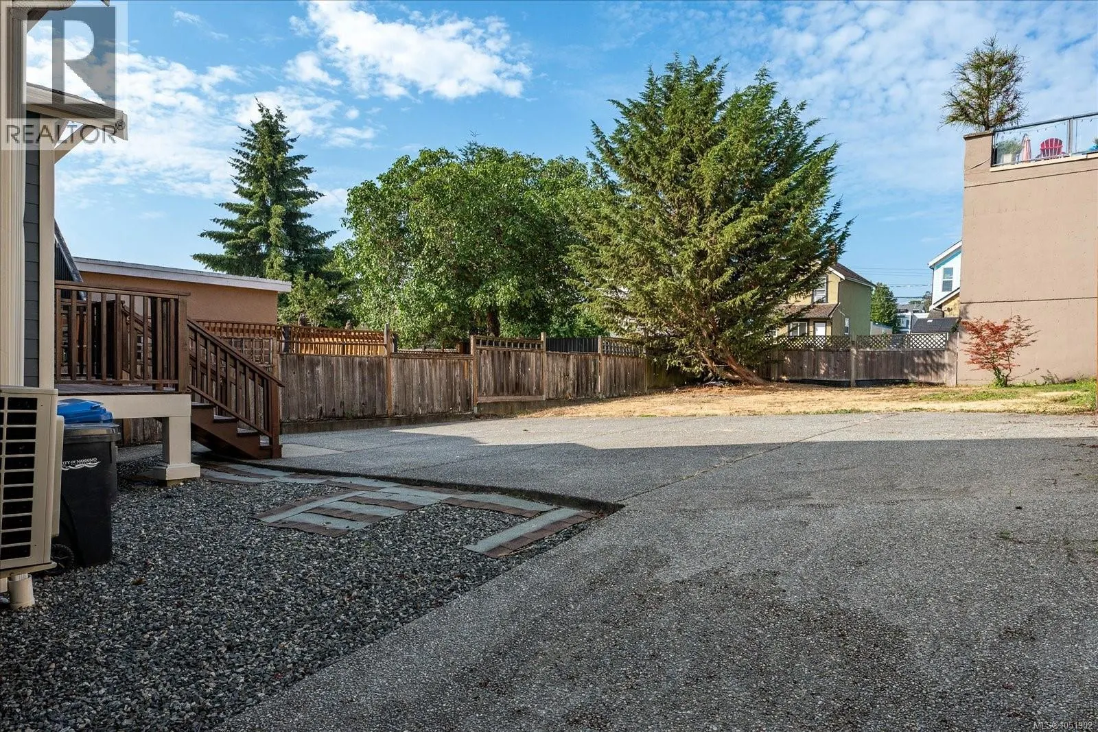 351 Wesley St