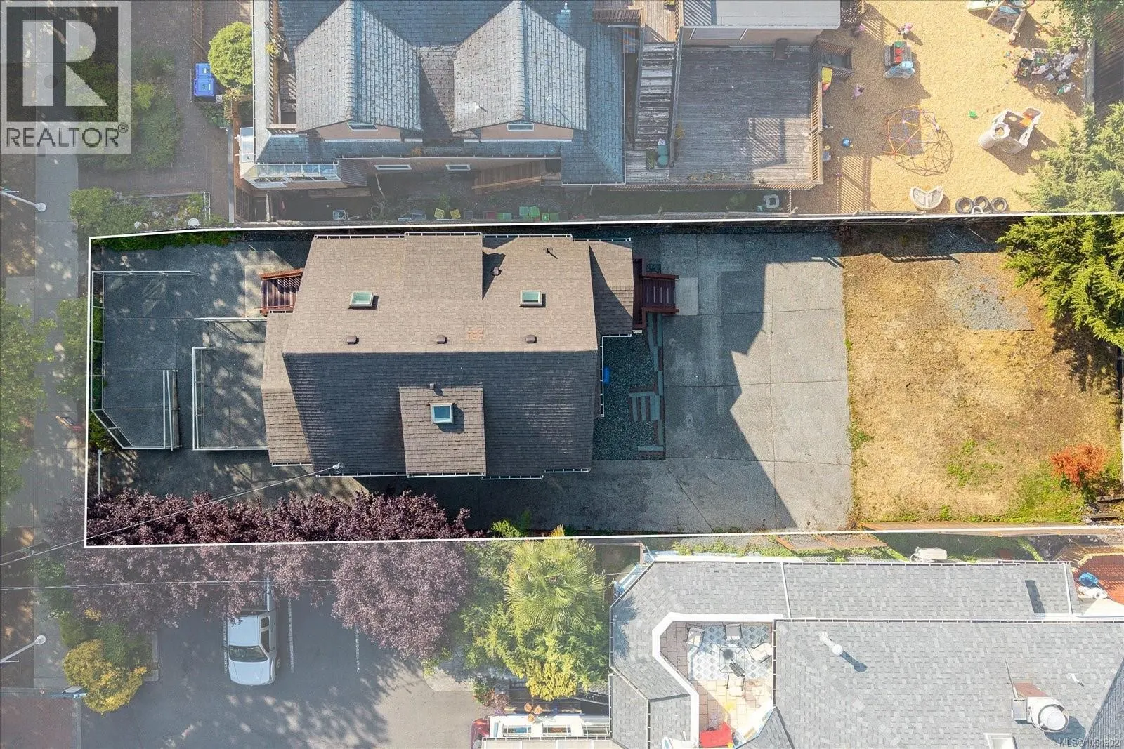 351 Wesley St