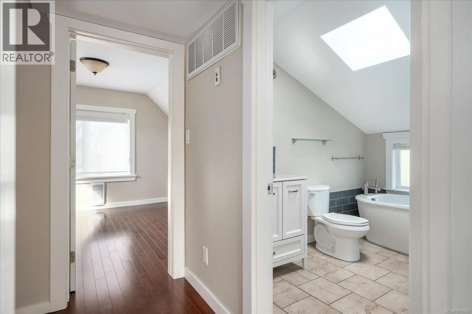 351 Wesley St