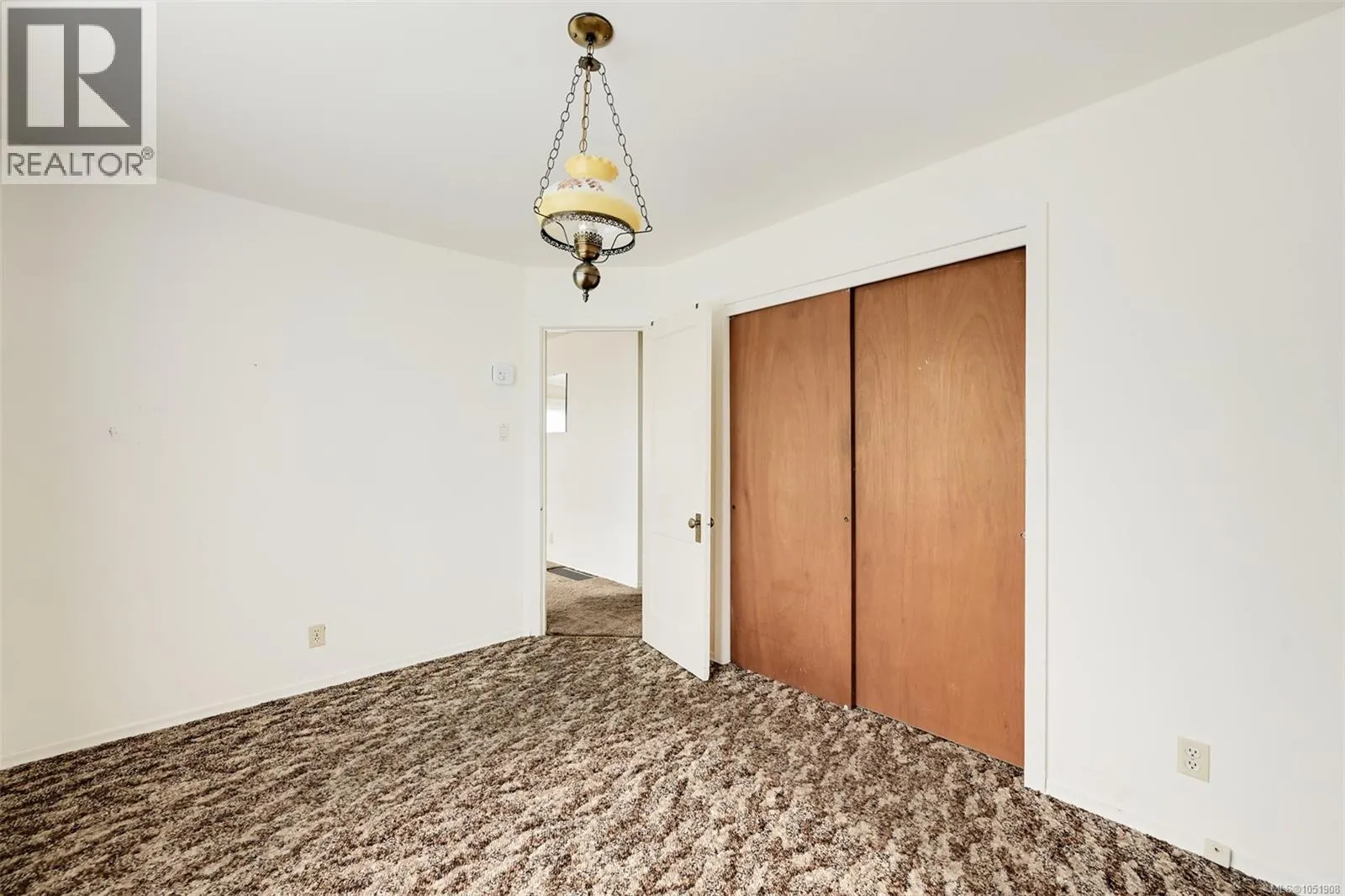 948 Dunsmuir Rd