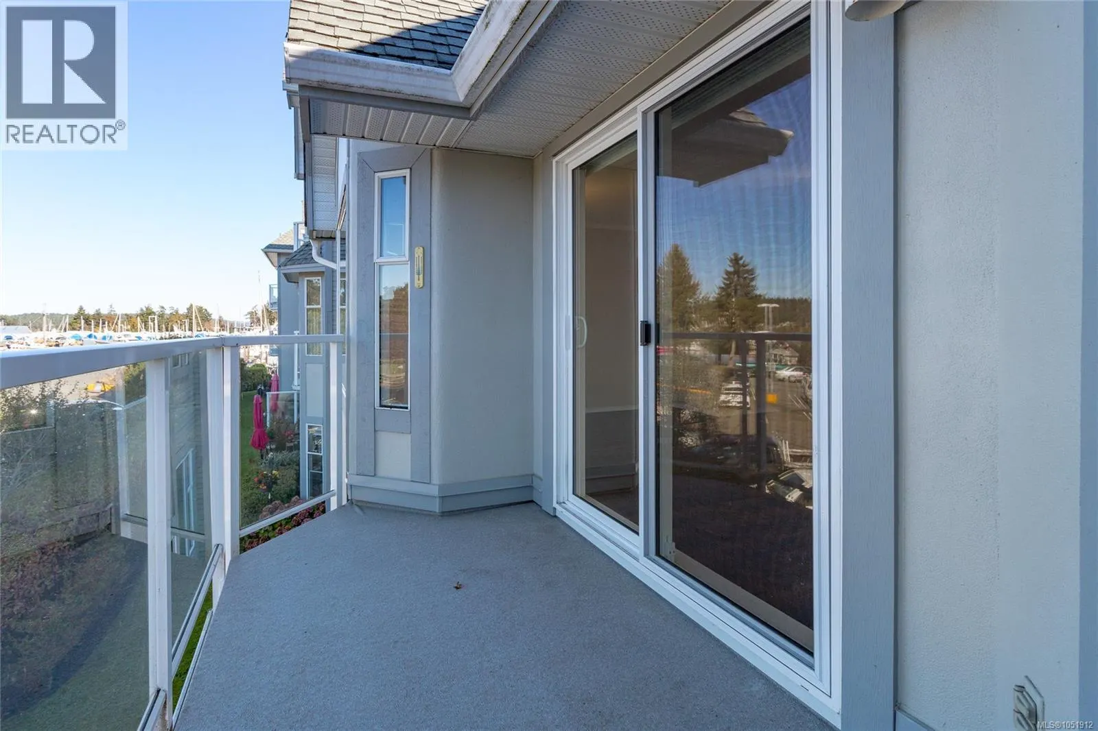 201 10431 Resthaven Dr