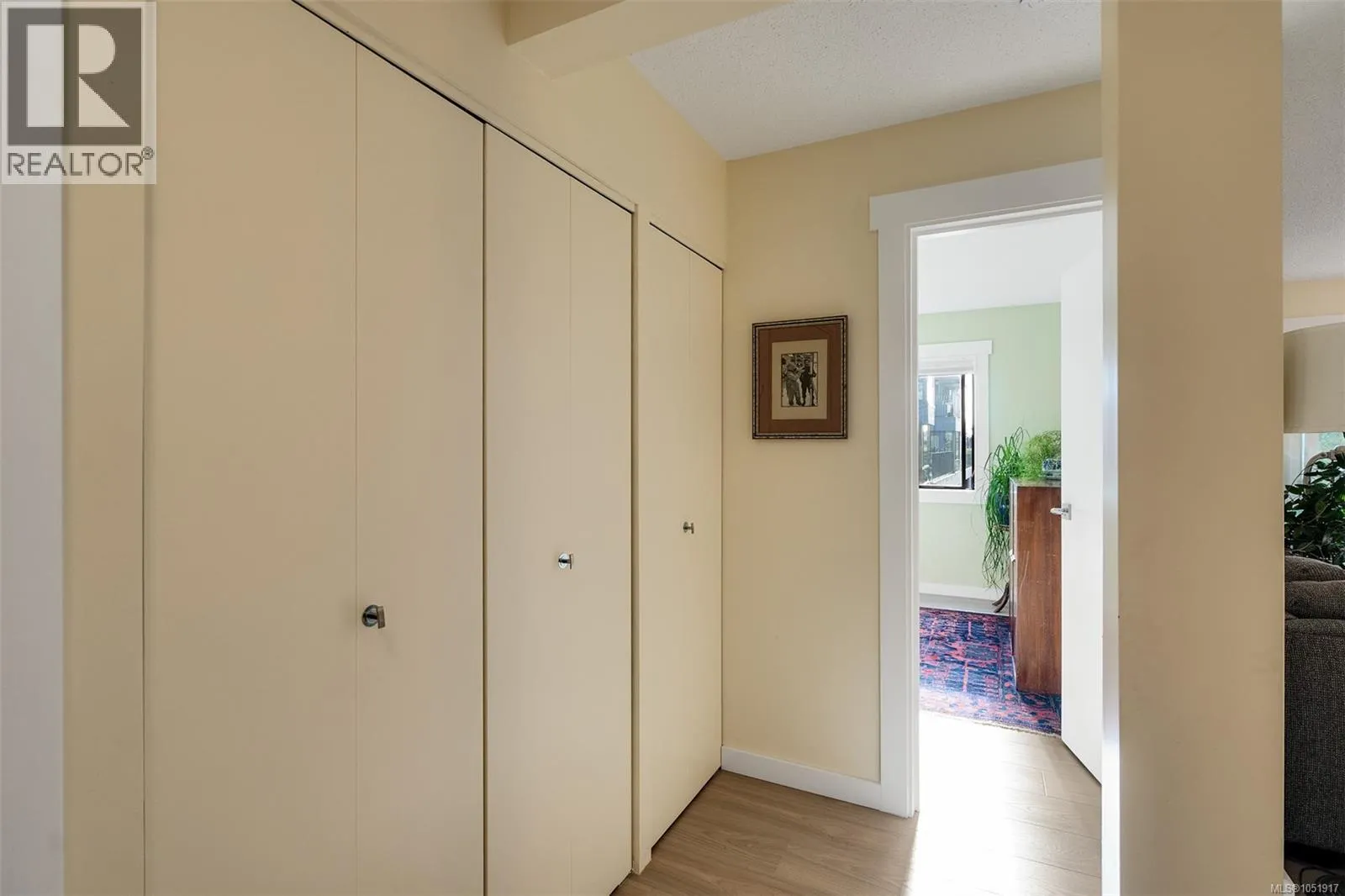 416 1433 Faircliff Lane