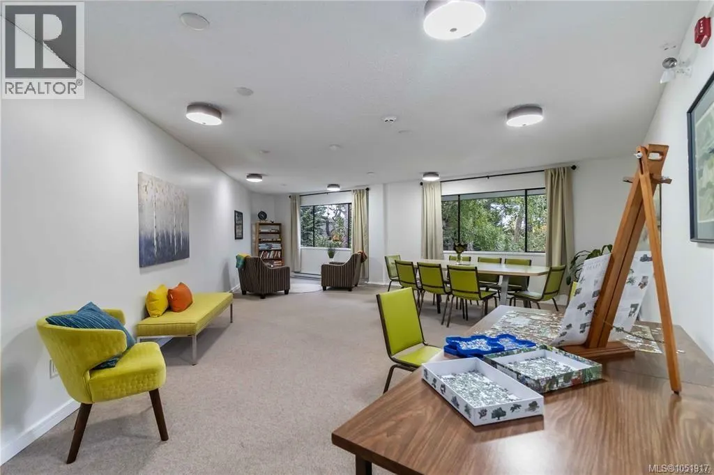 416 1433 Faircliff Lane