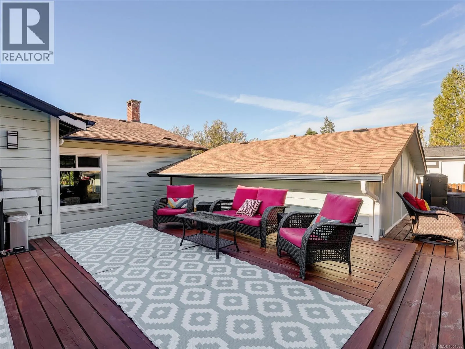 68 Crease Ave