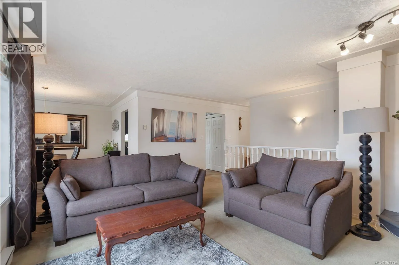 1280 Oakmount Rd