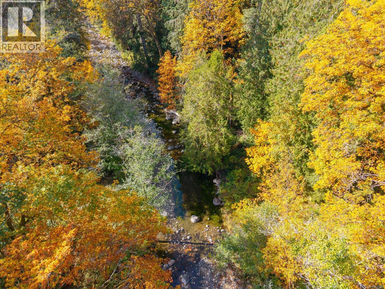 2 3258 Alberni Hwy