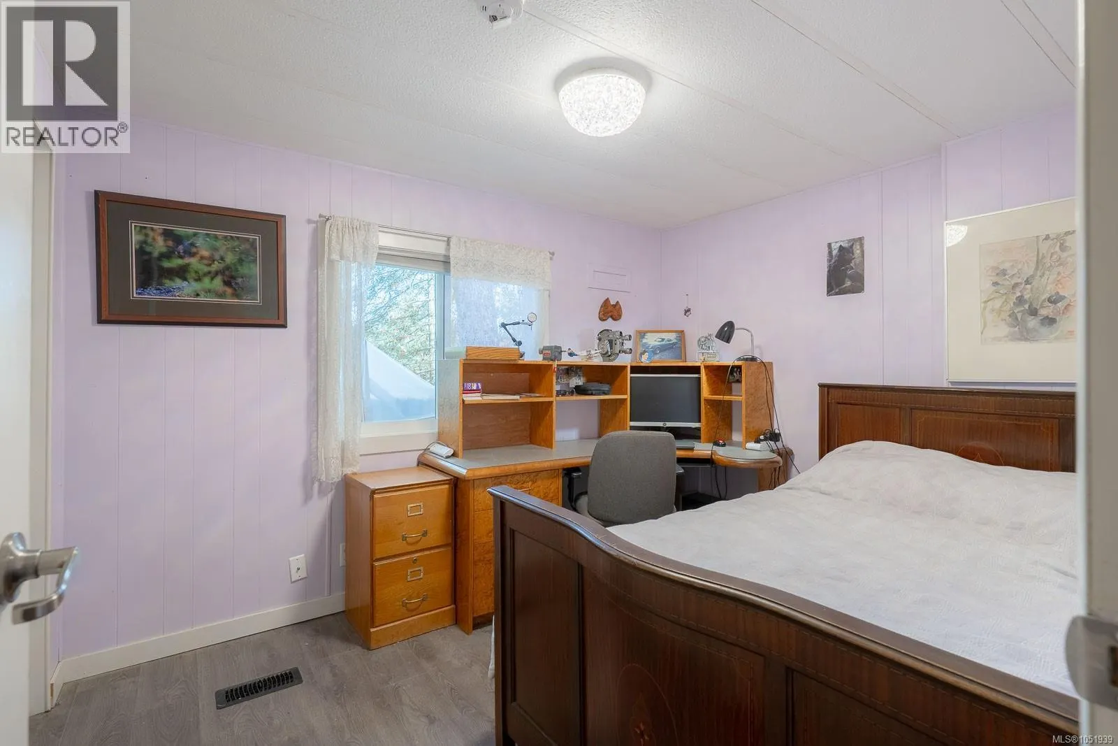 2 3258 Alberni Hwy