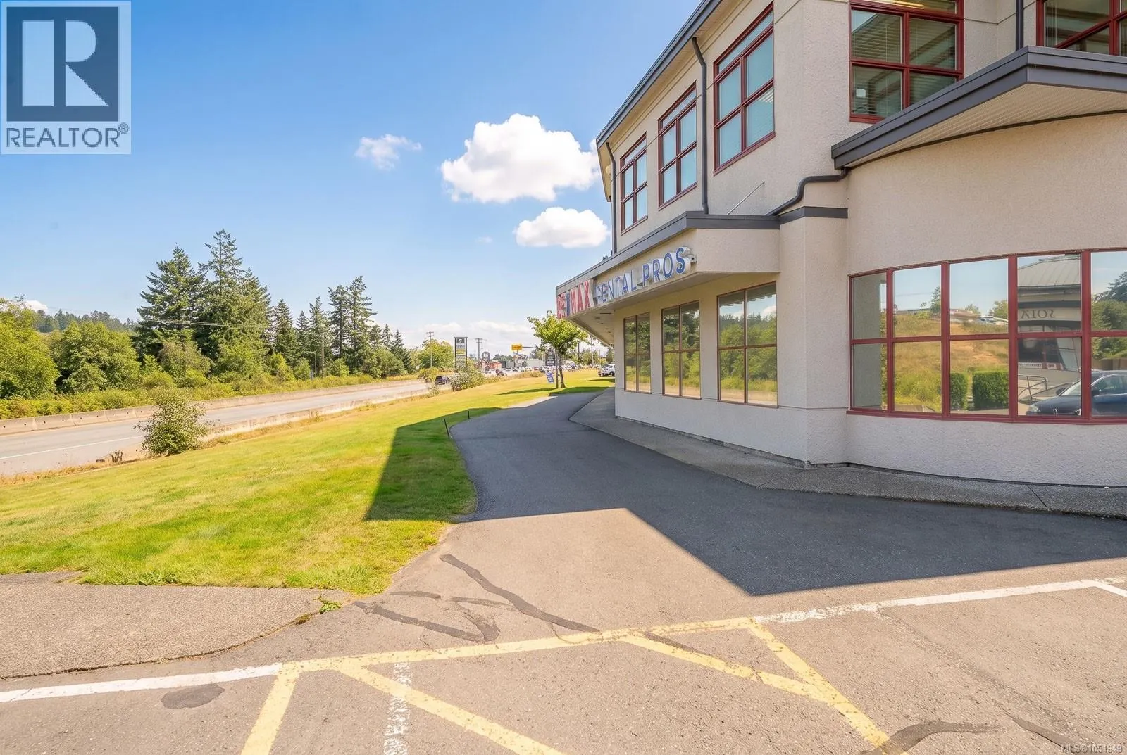 1A 5140 Metral Dr
