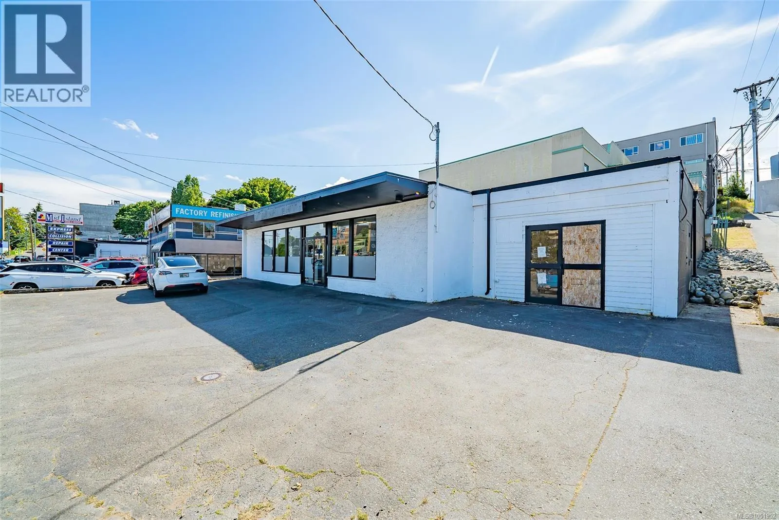 111 Terminal Ave