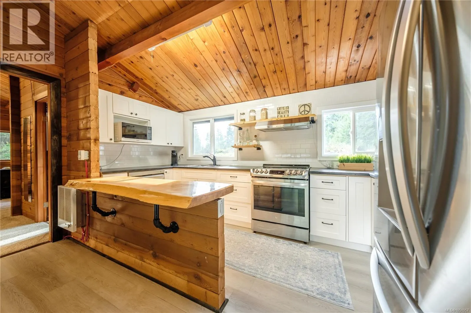 336 Hemlock Ave