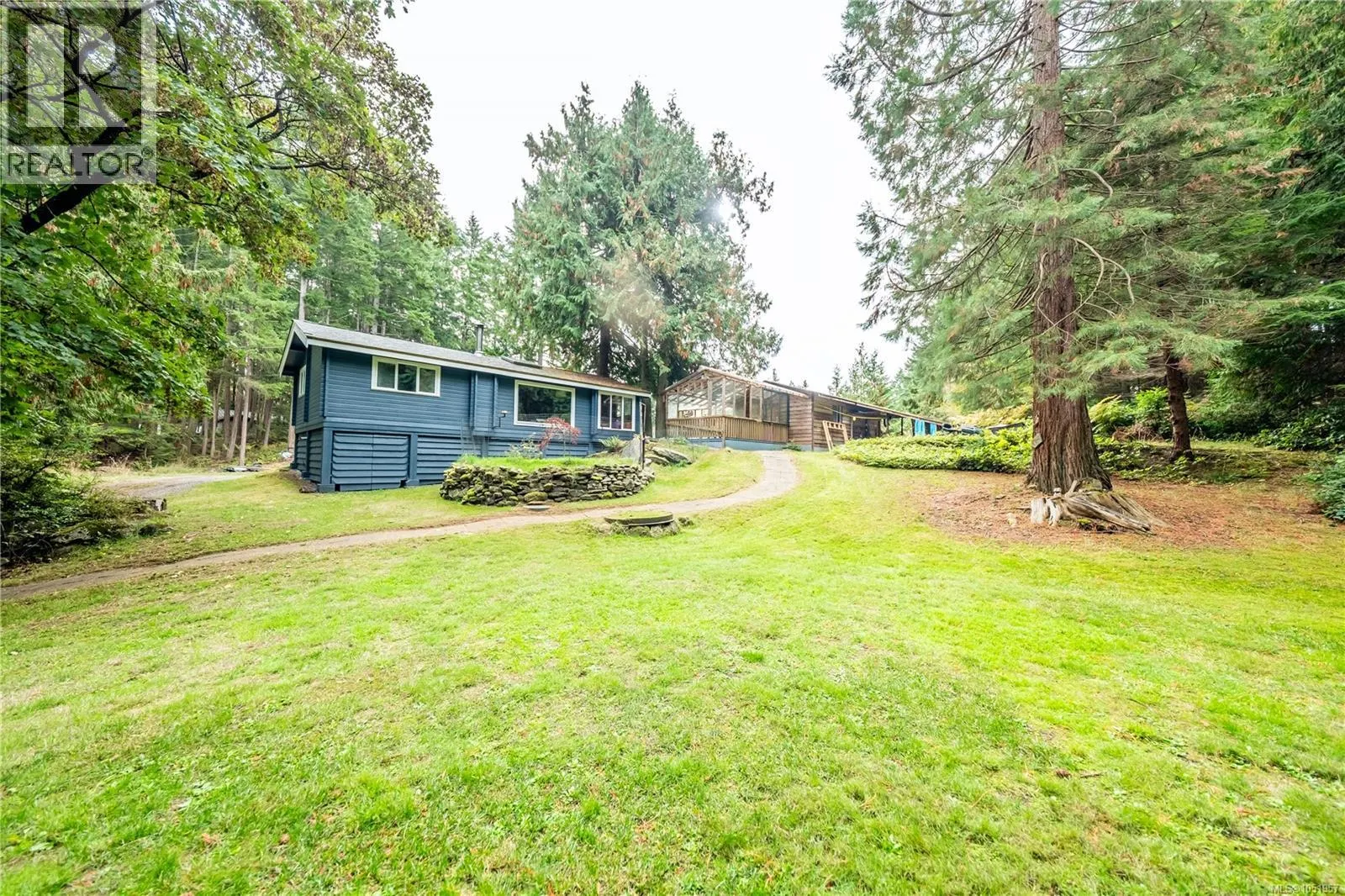 336 Hemlock Ave
