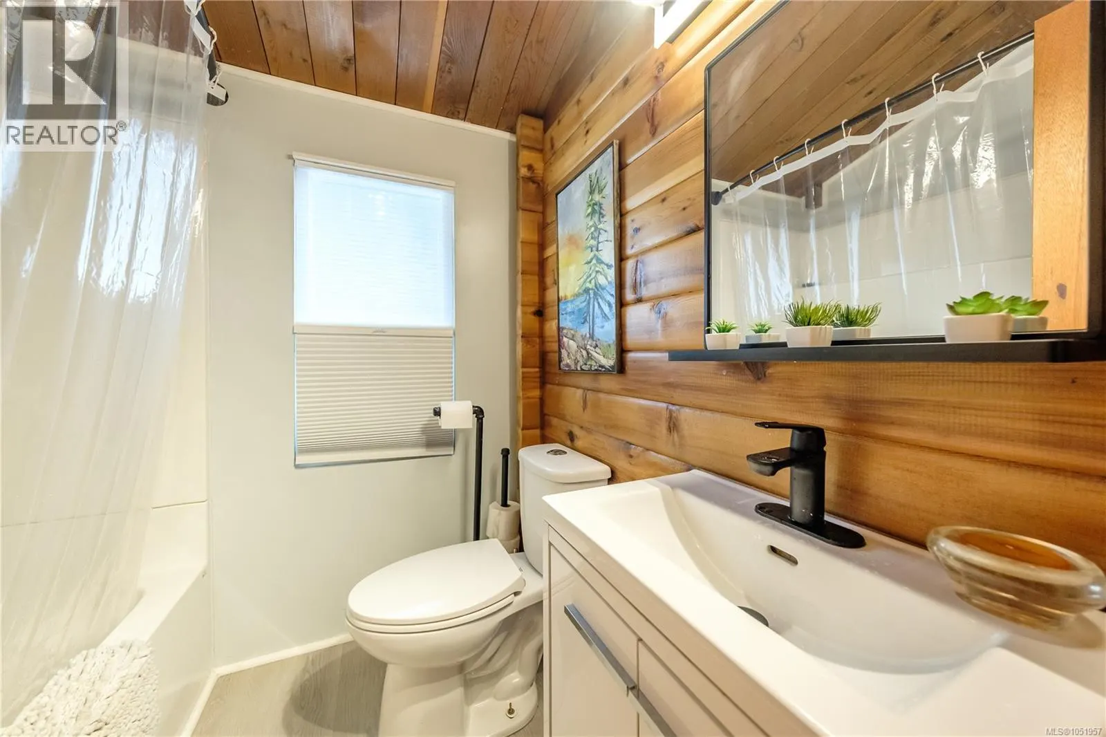 336 Hemlock Ave