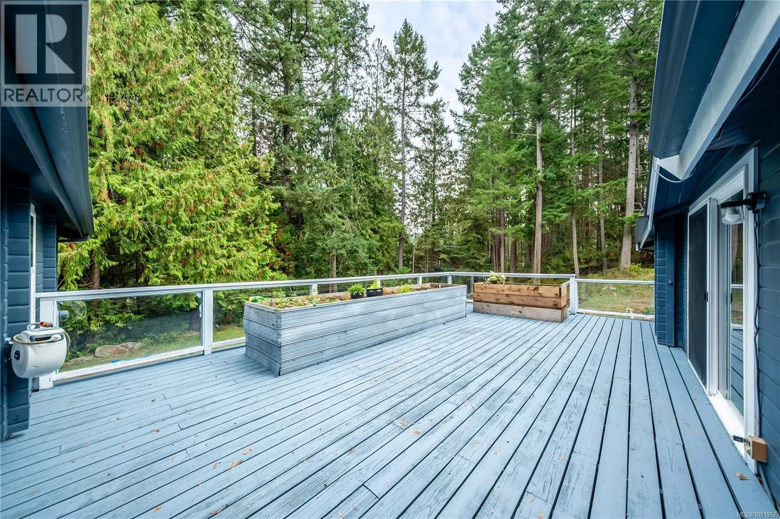 336 Hemlock Ave