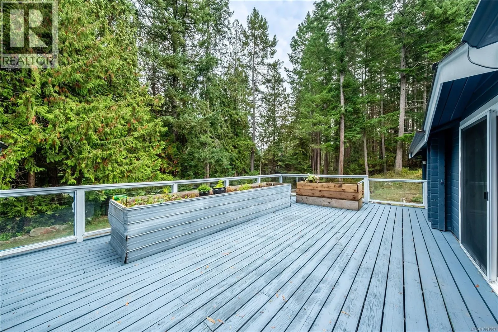 336 Hemlock Ave