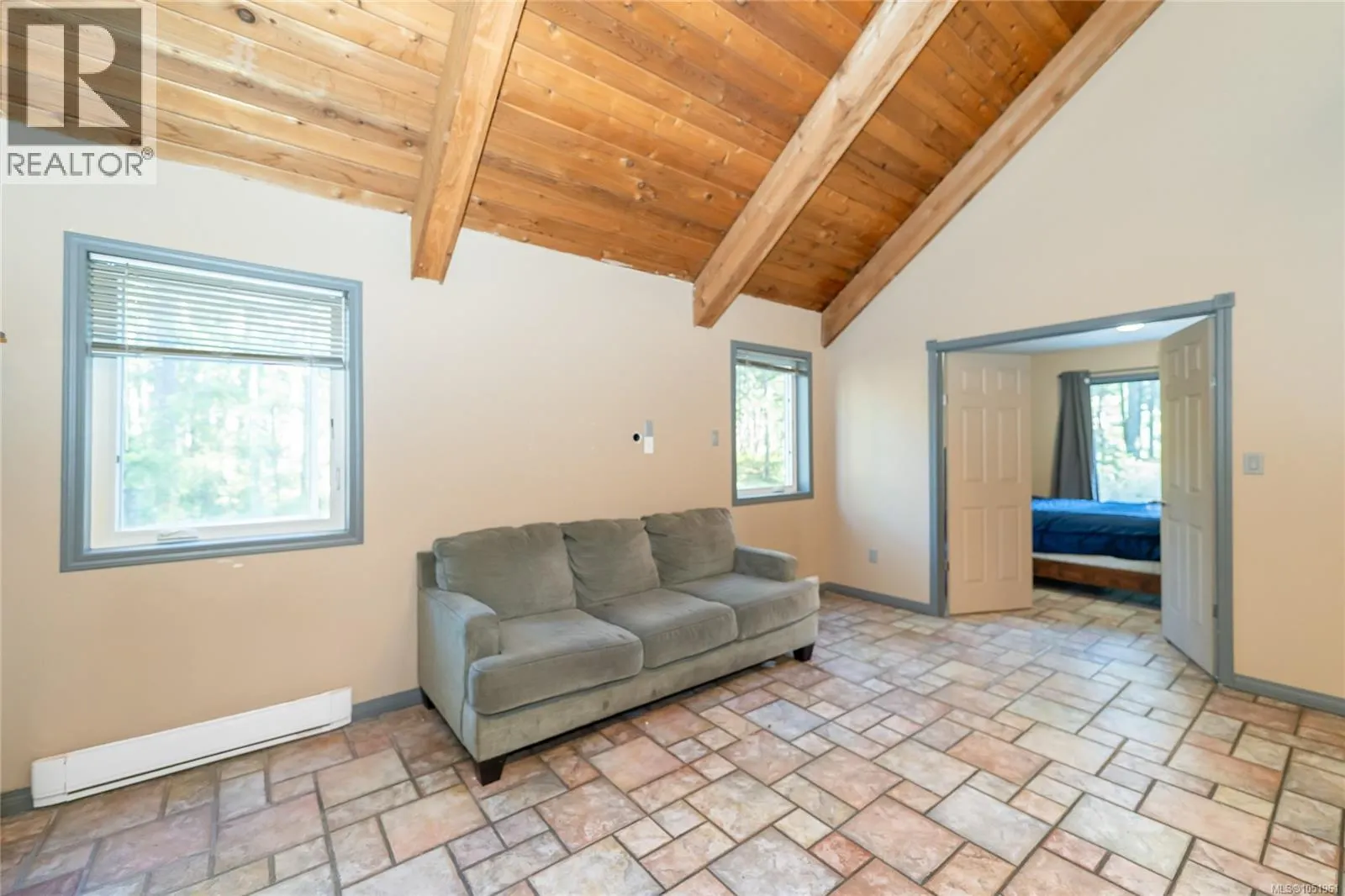 821 Ebadora Lane