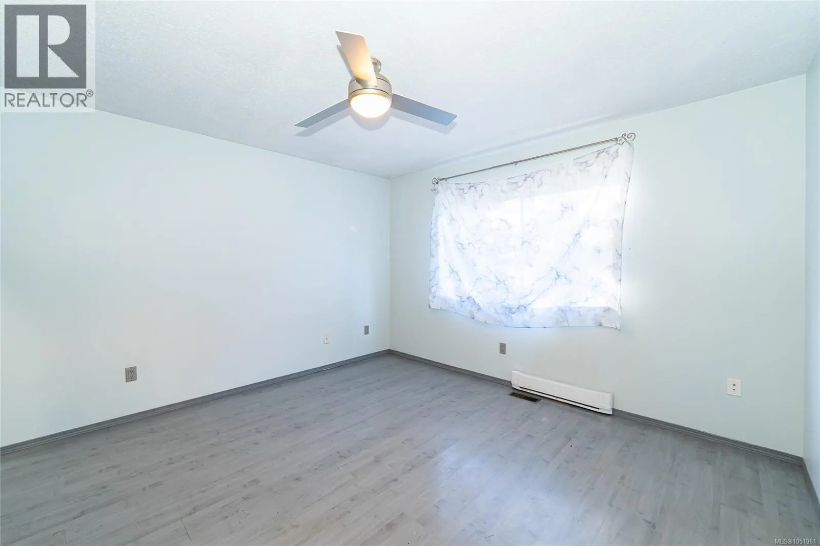 821 Ebadora Lane