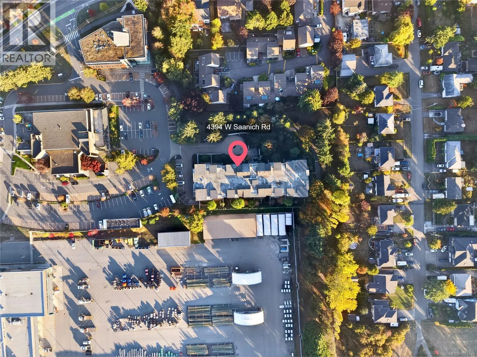 306 4394 West Saanich Rd