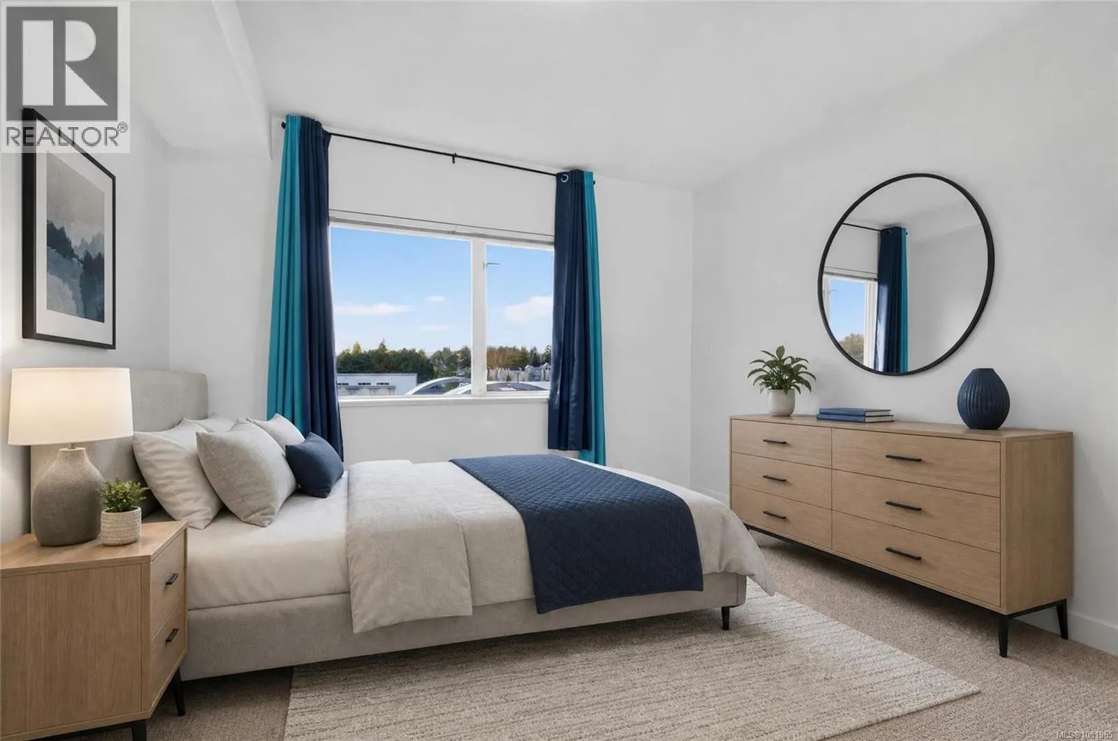 306 4394 West Saanich Rd