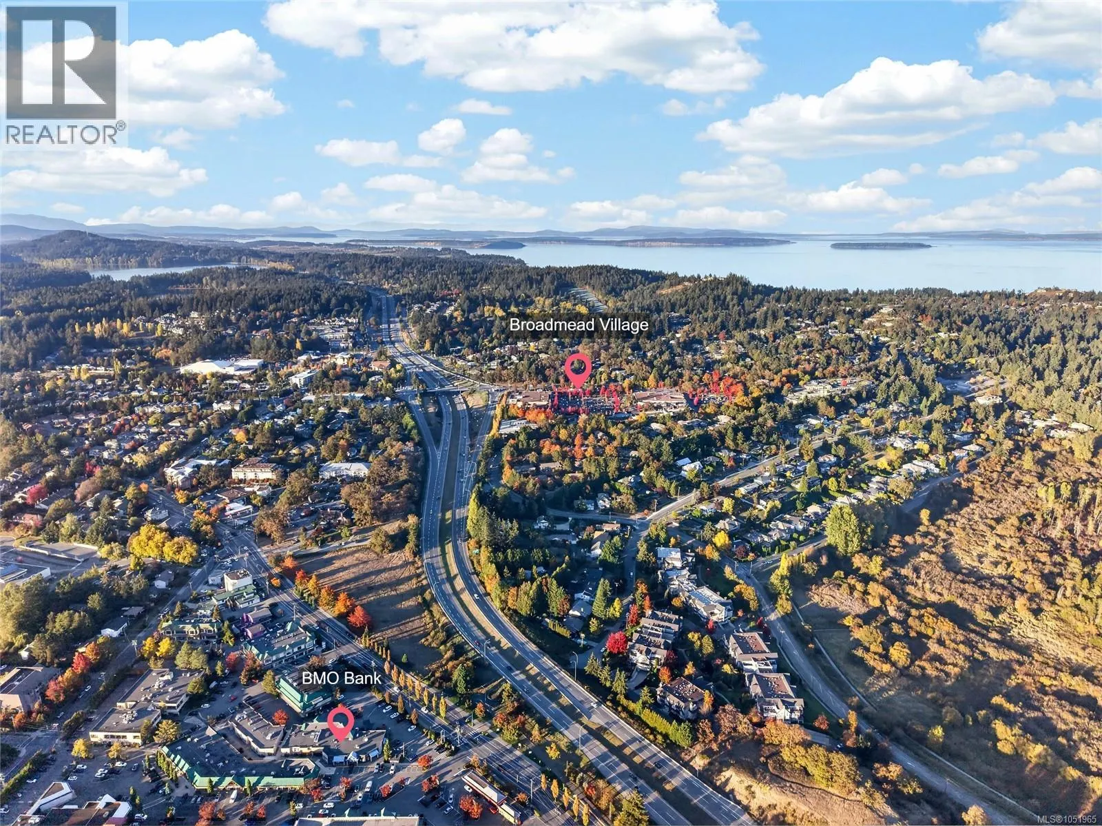 306 4394 West Saanich Rd