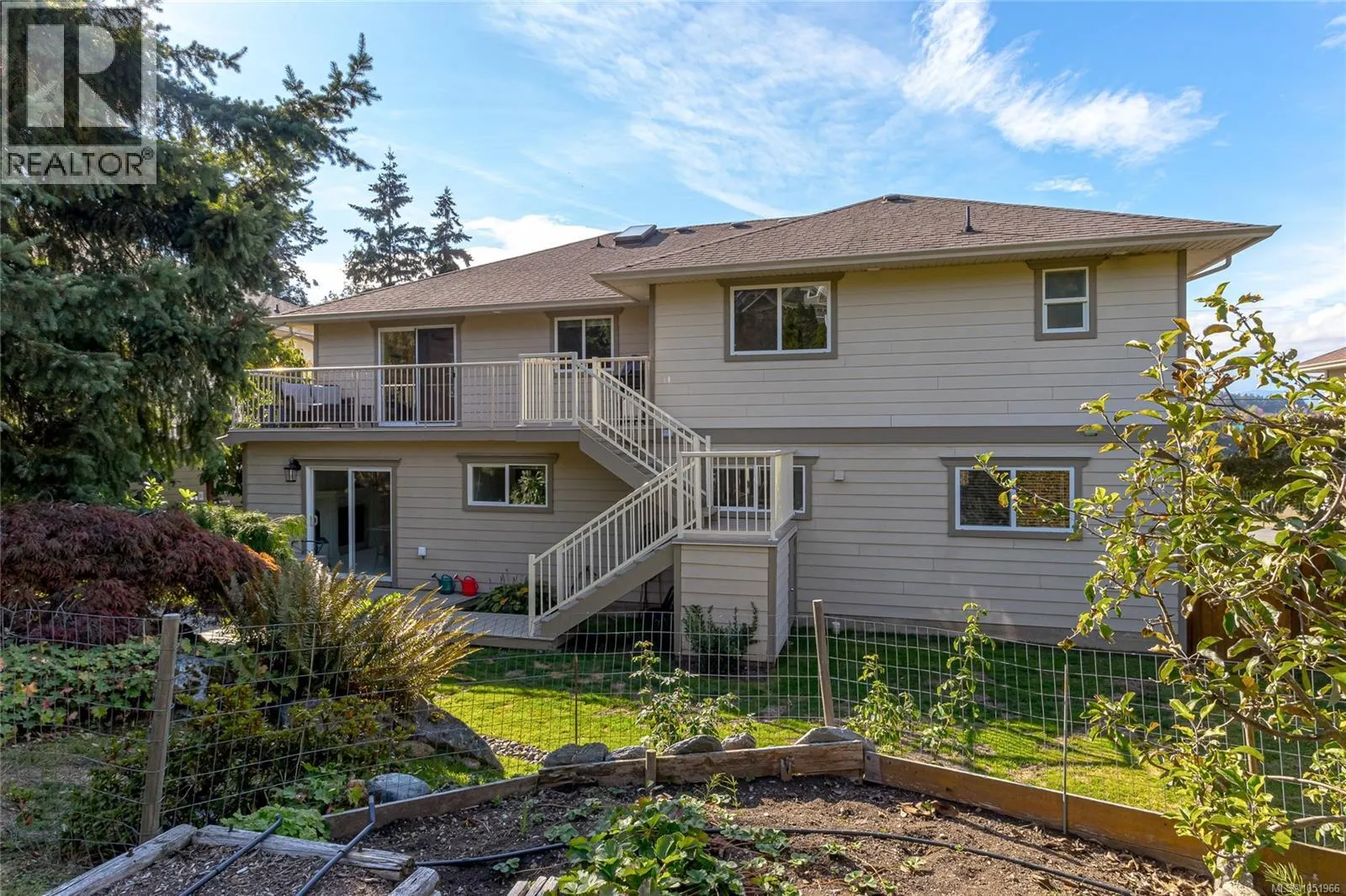 6309 Central Saanich Rd