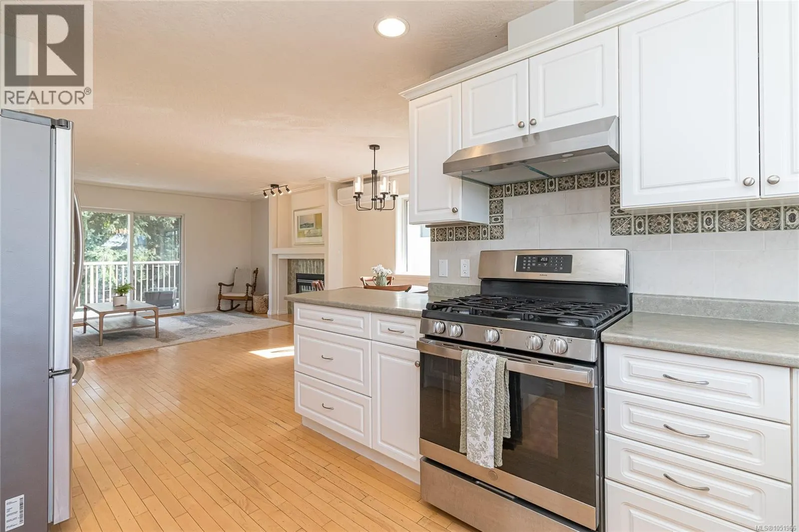 6309 Central Saanich Rd