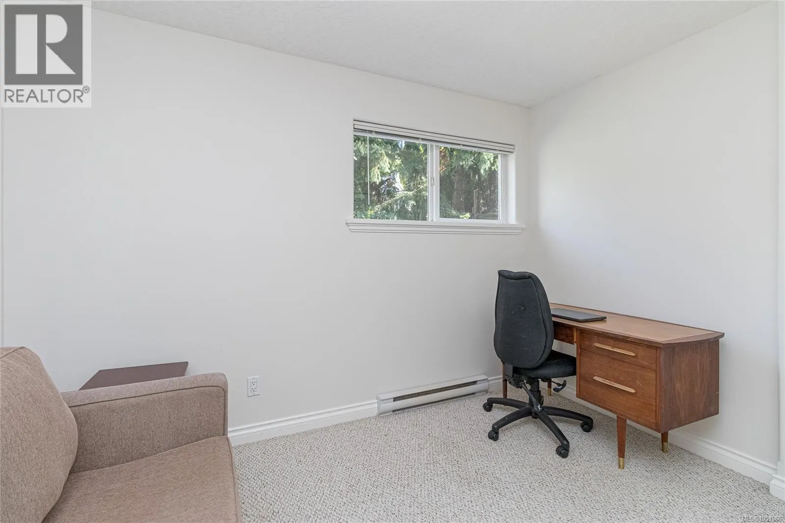 6309 Central Saanich Rd