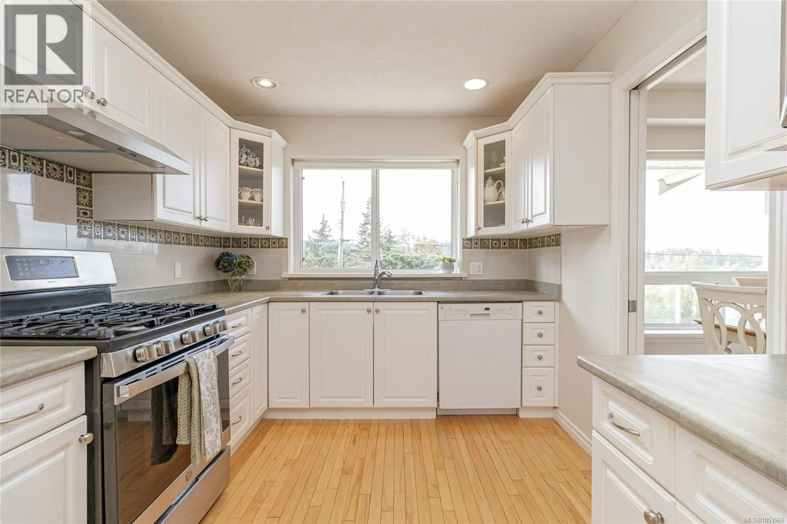 6309 Central Saanich Rd