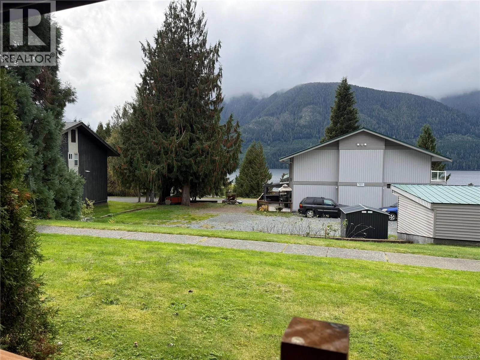 202 Haida Ave
