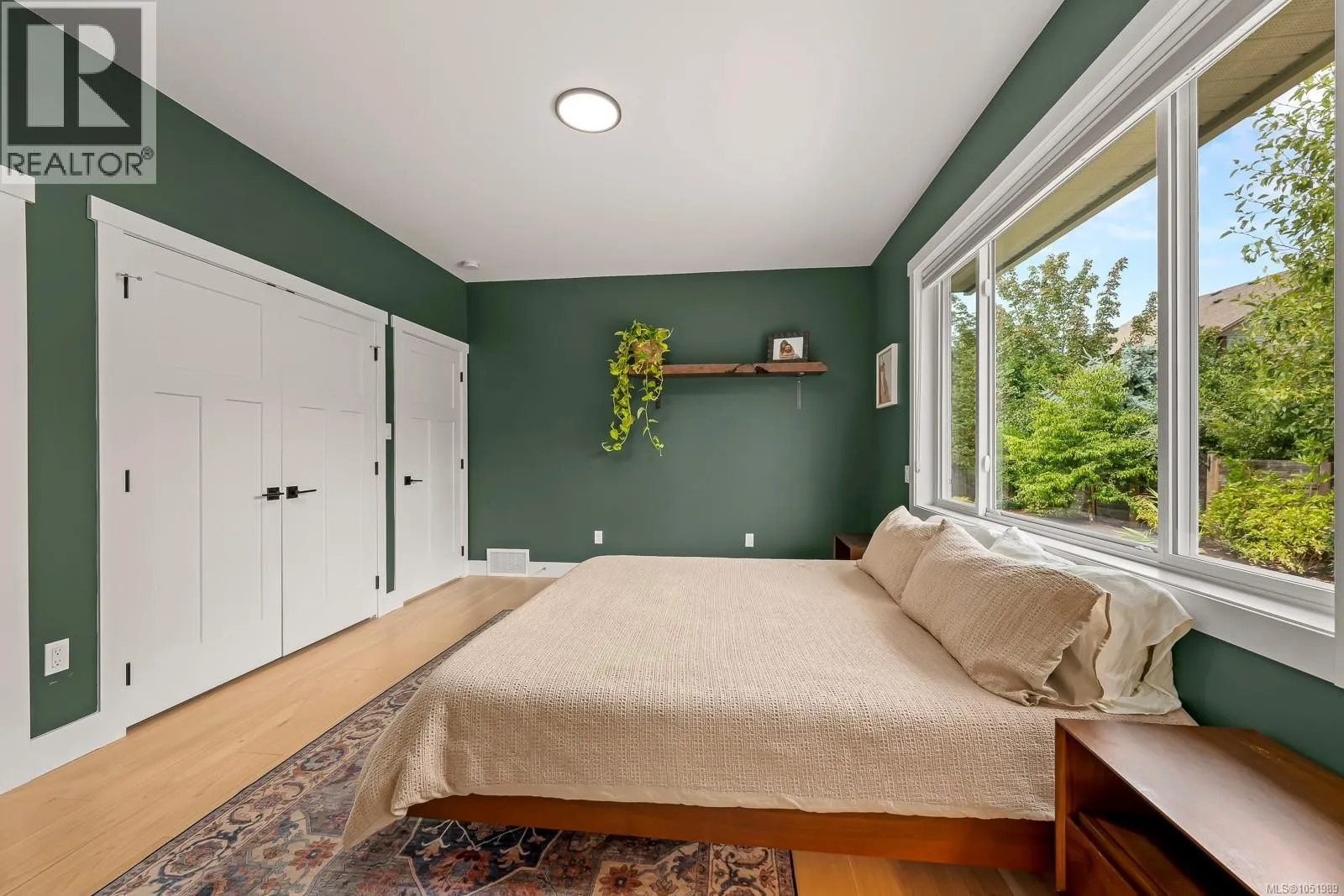 280 Weaver Pl