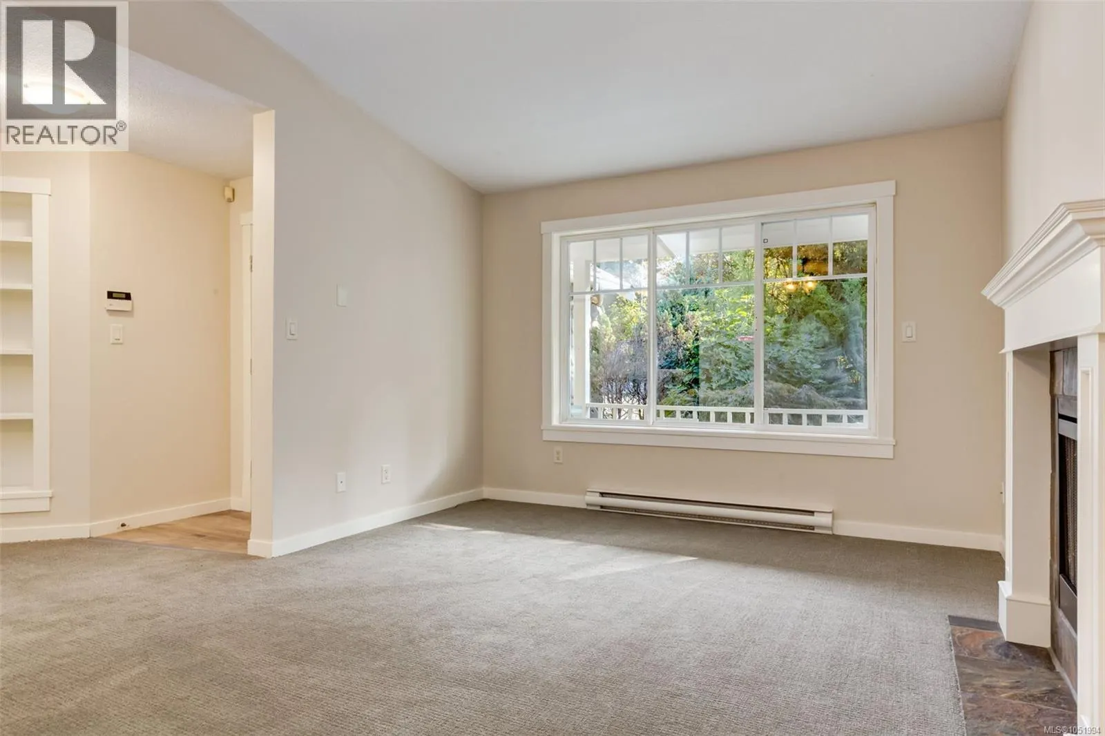 821 Park Ave