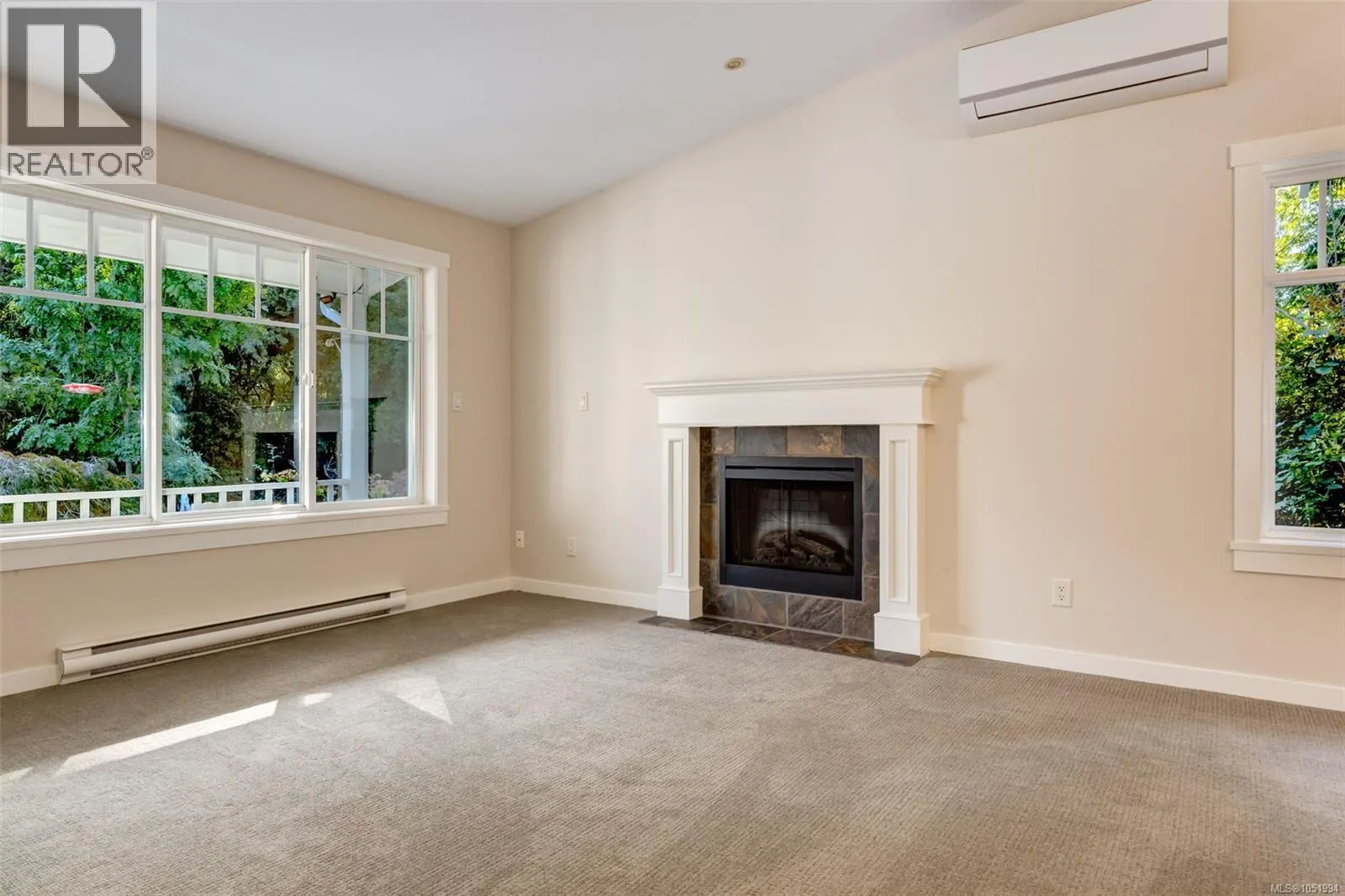 821 Park Ave