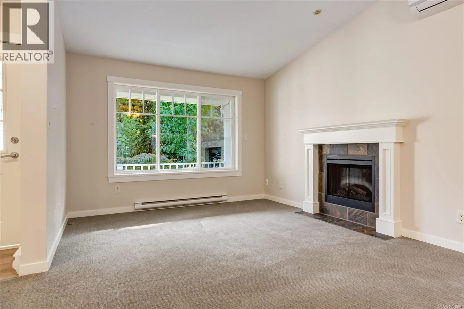 821 Park Ave