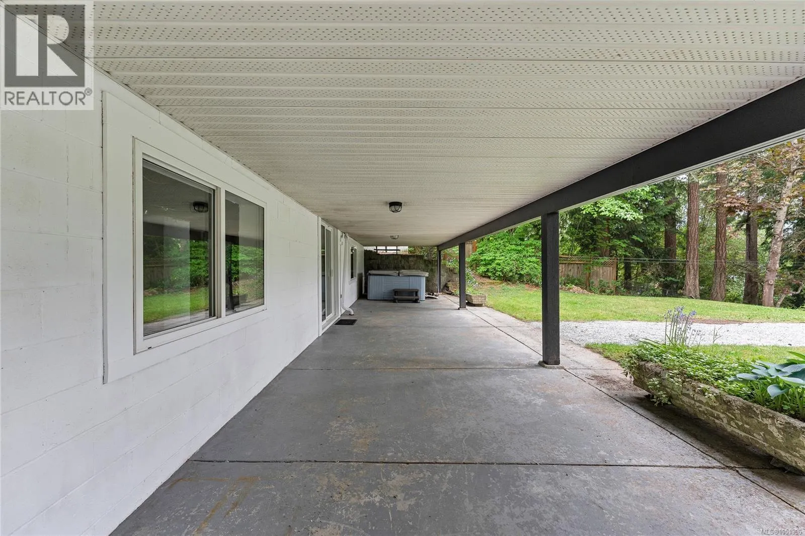 9370 Cottonwood Rd