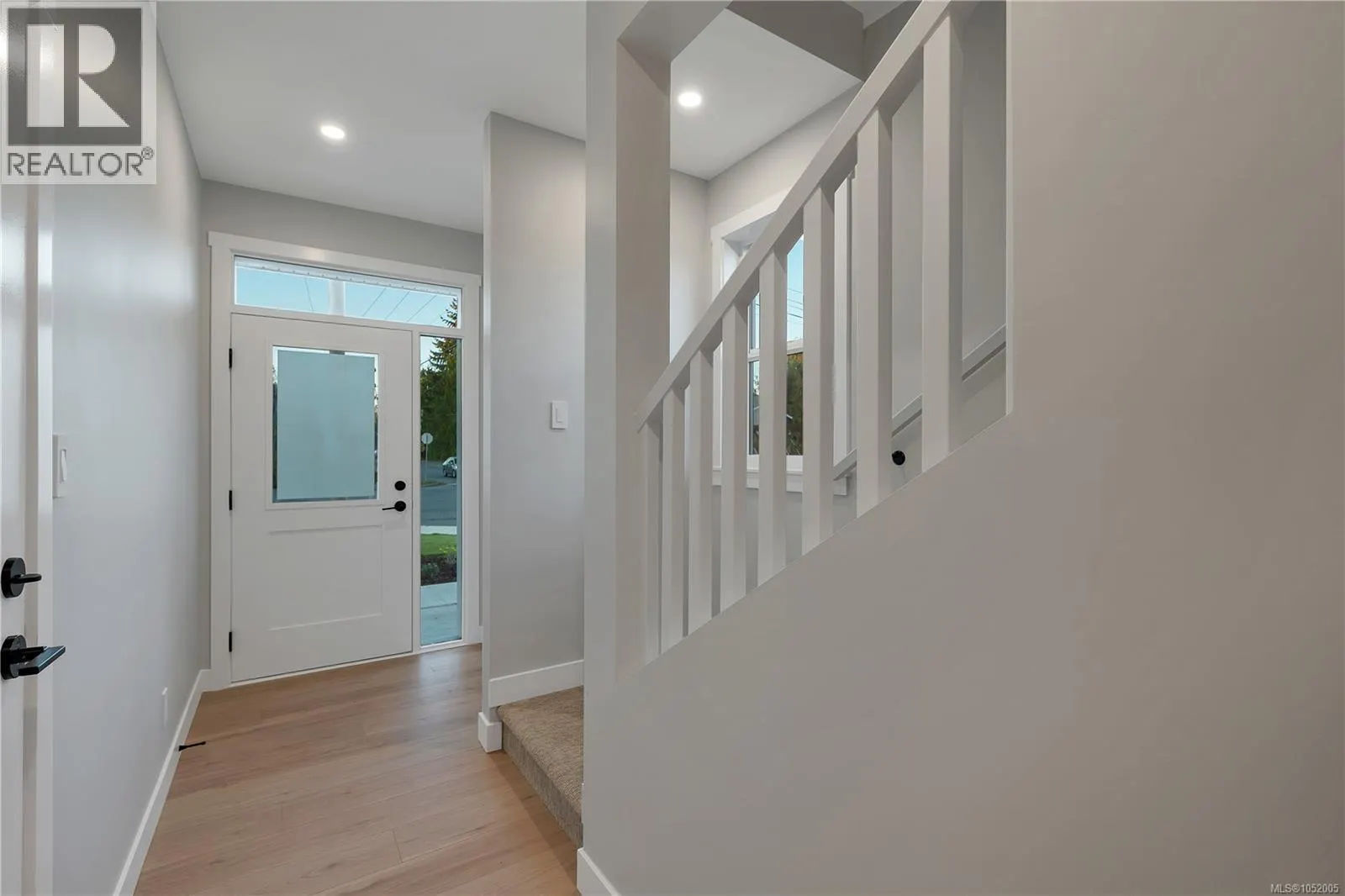 303A Hilchey Rd
