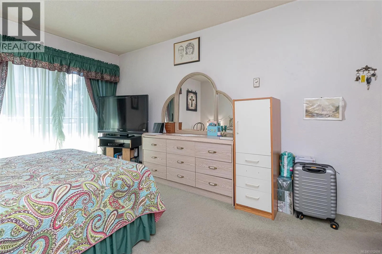 312 1545 Pandora Ave