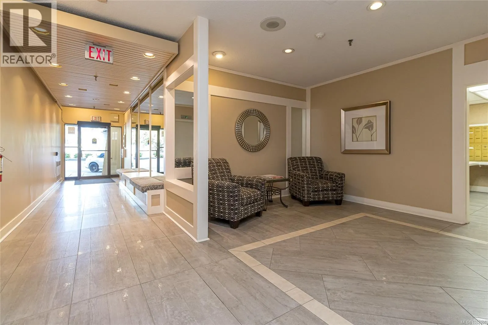 312 1545 Pandora Ave