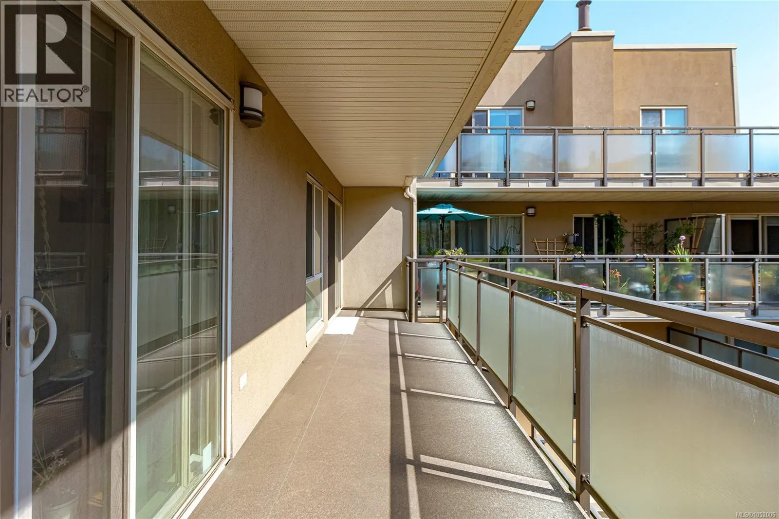 312 1545 Pandora Ave