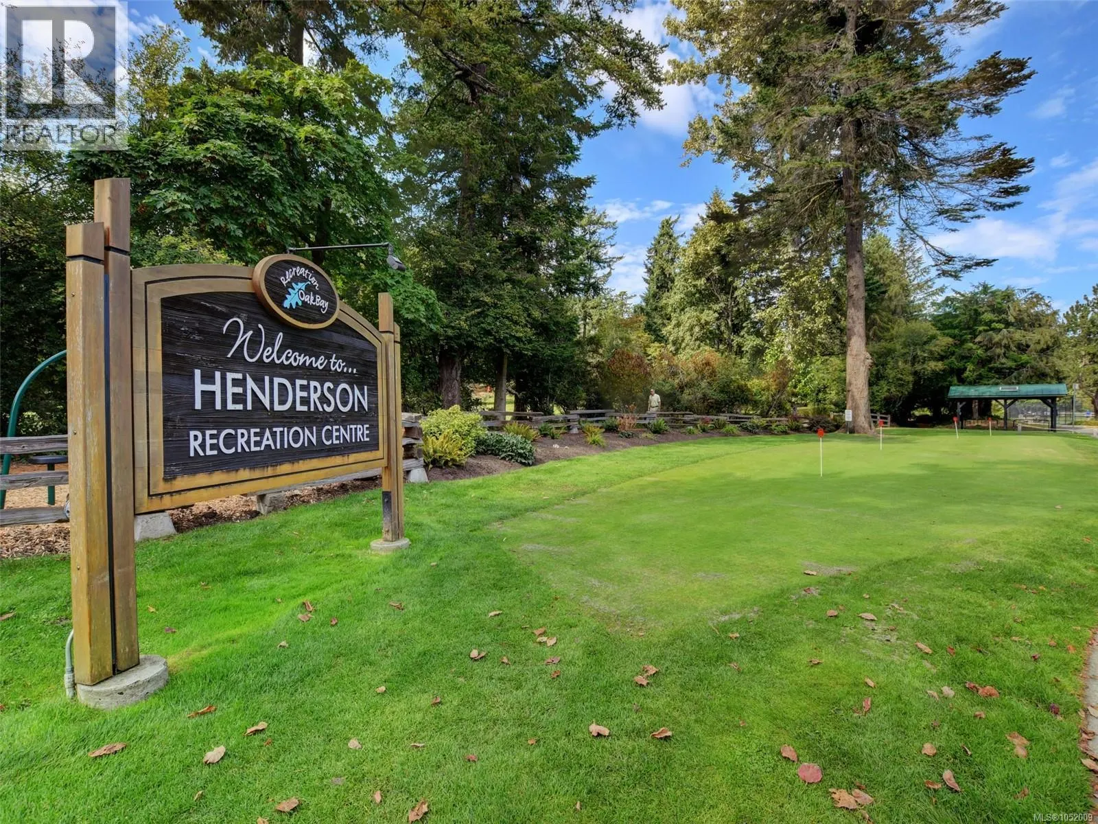 3536 Henderson Rd