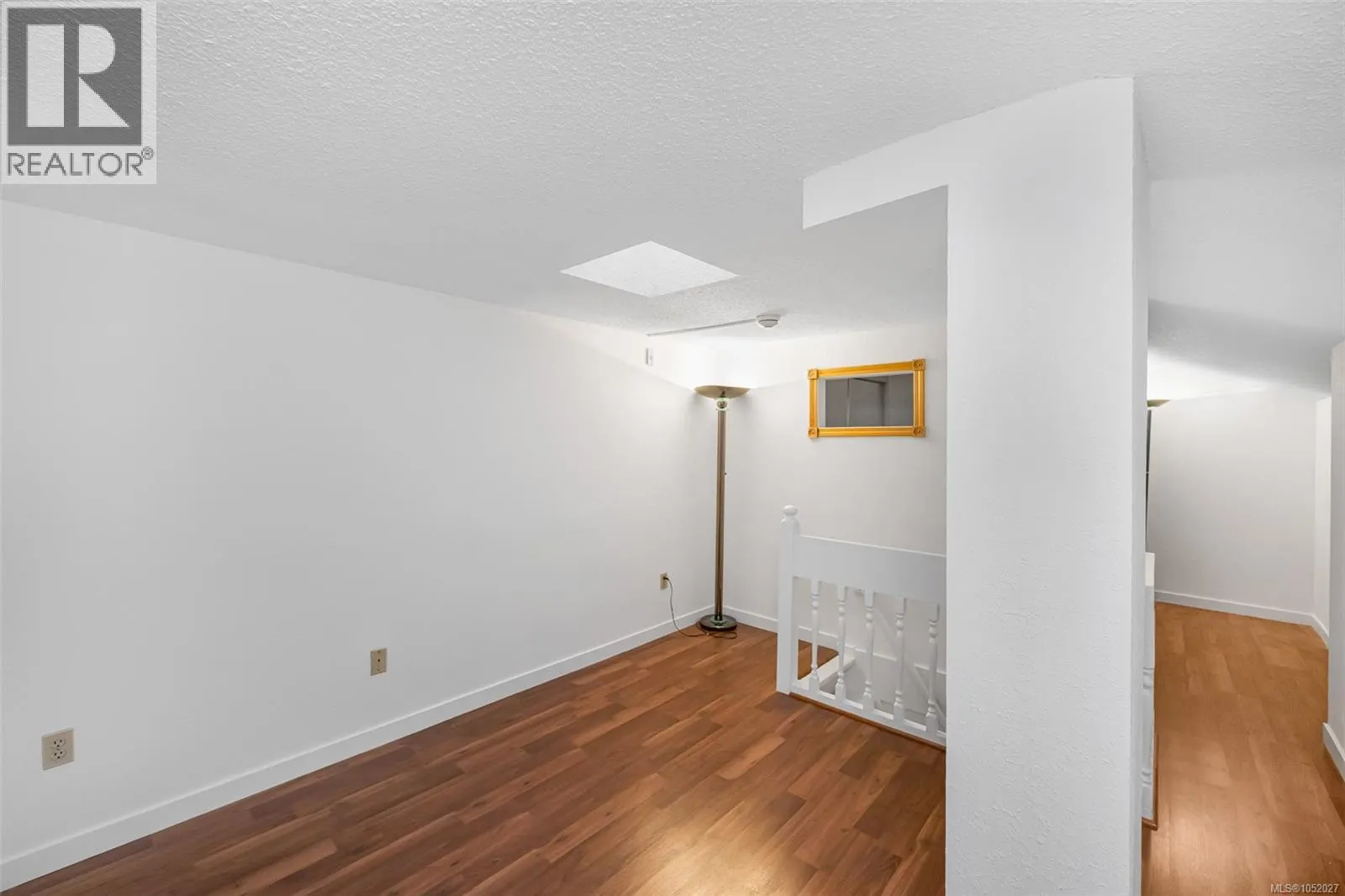419 1009 McKenzie Ave